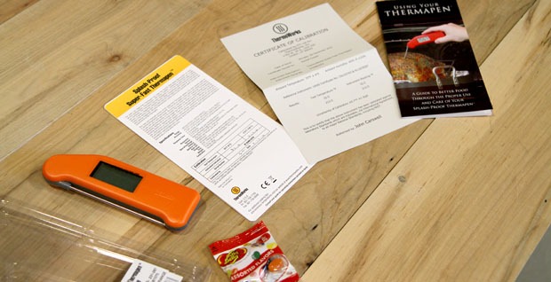 Photo of Thermapen Packaging