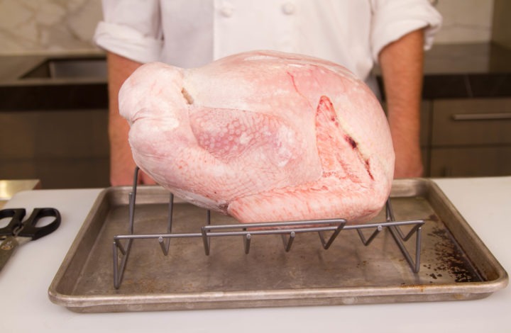 How long to thaw a turkey?