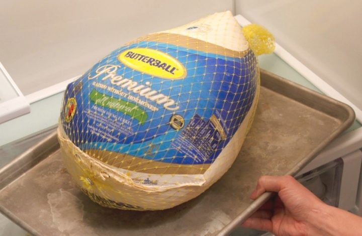 Thaw turkey in the fridge
