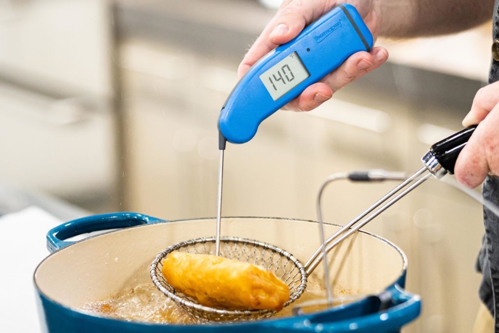 Temping Fried Fish with Thermapen Mk4