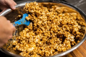 popcorn, well coated in caramel