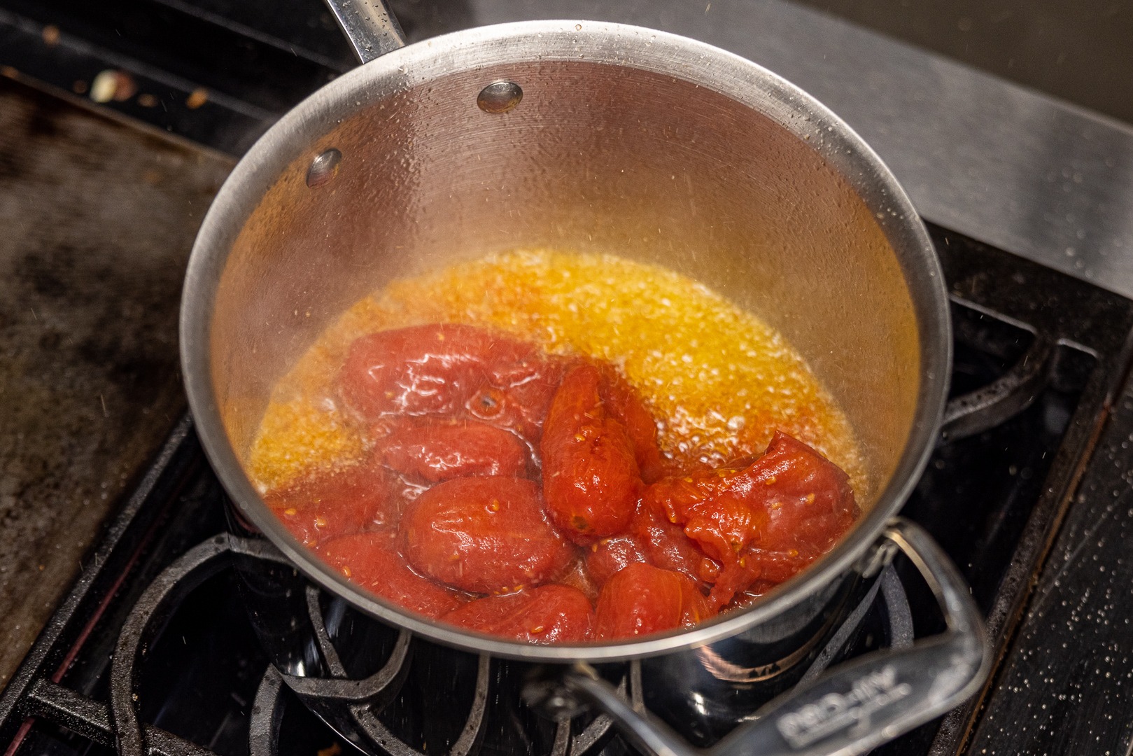 frying the tomatoes