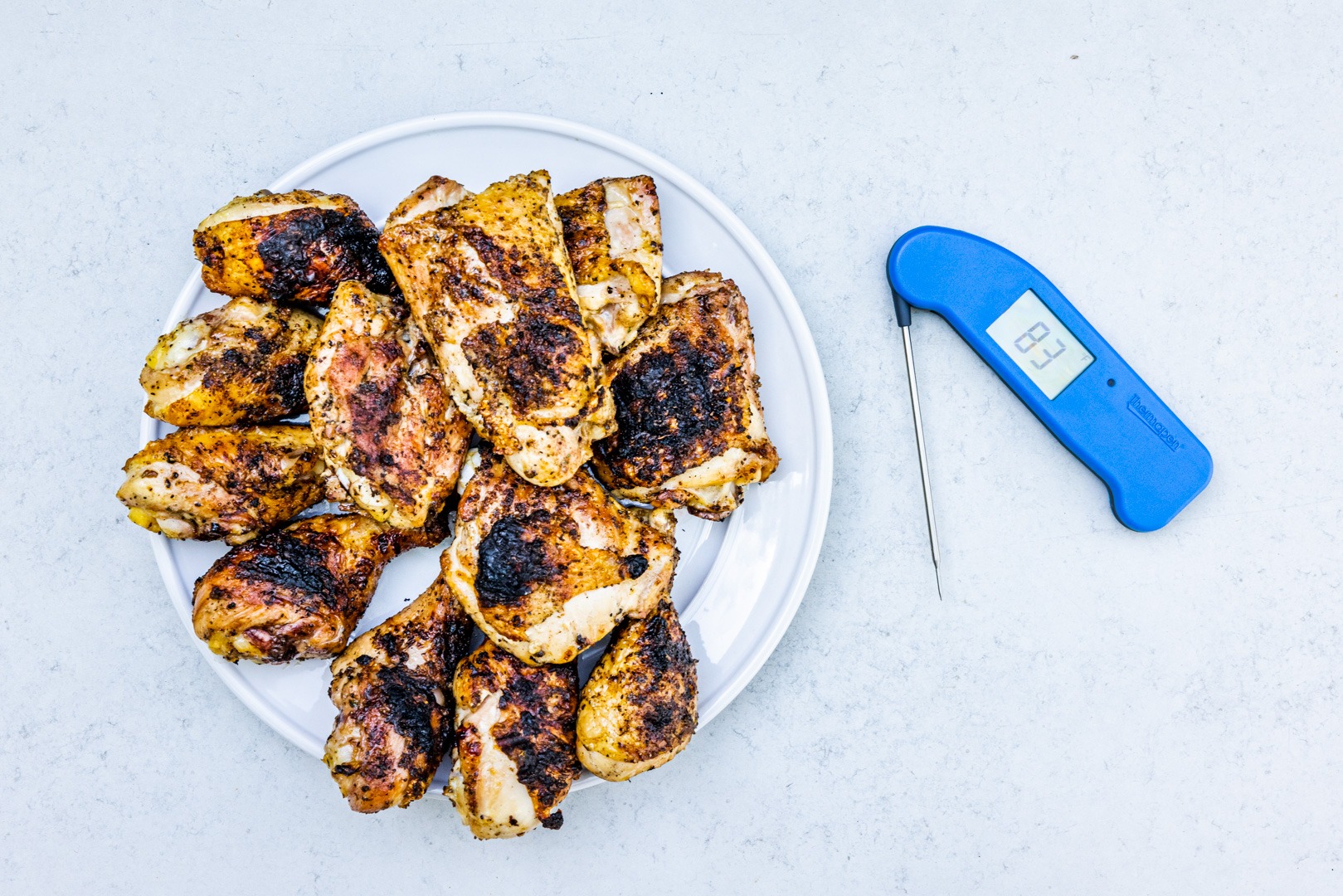 Plate of chicken with a Thermapen ONE