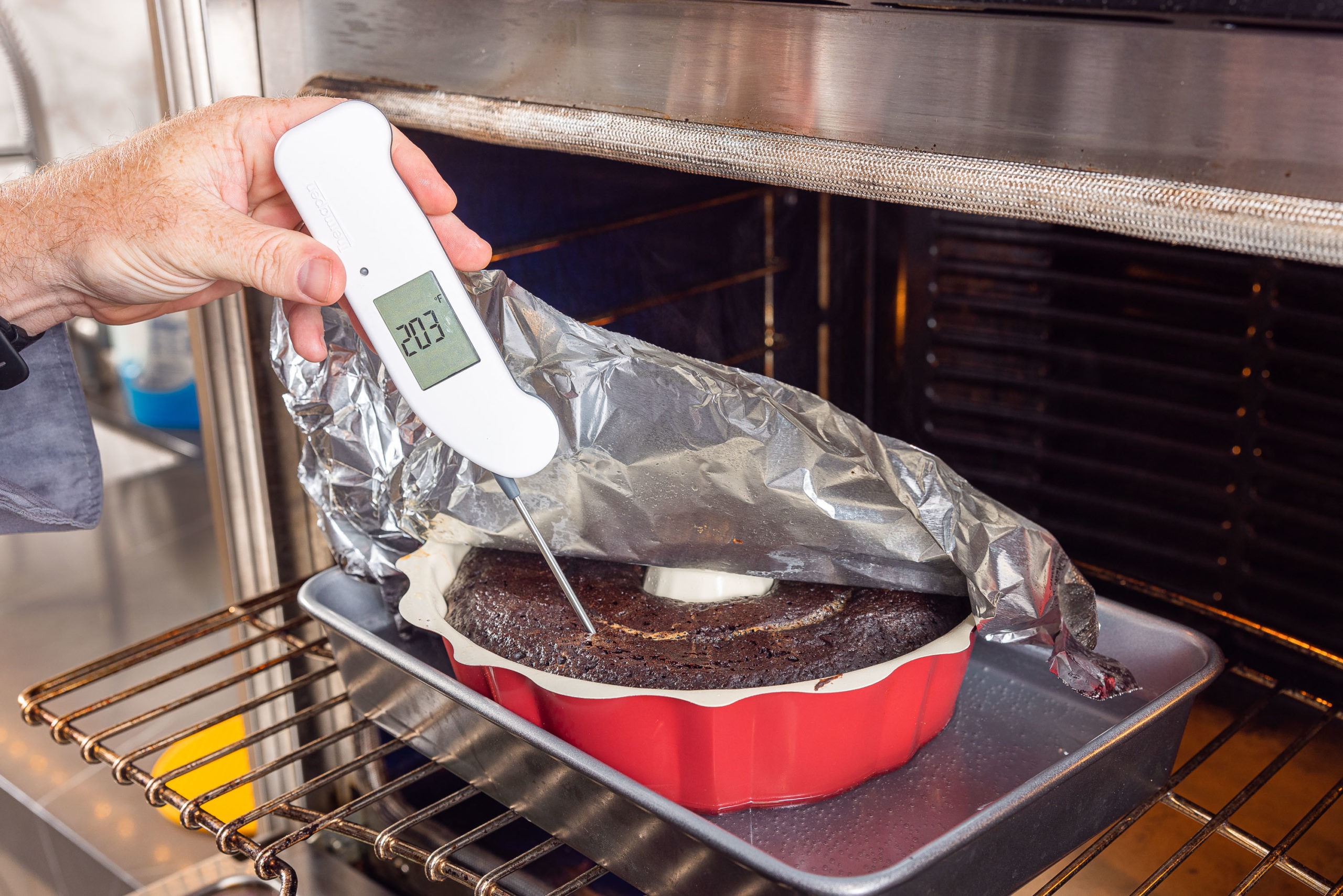 Chocoflan: Baking and Doneness Temperatures for a Baking Magic