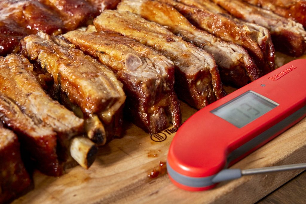 Ribs with thermometer