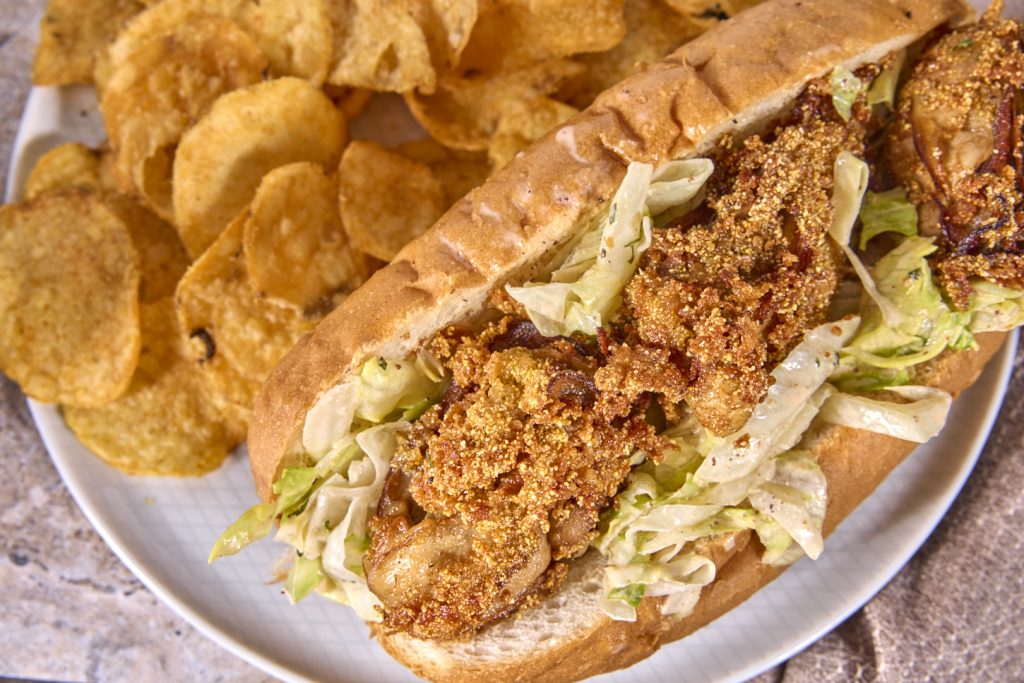 Oyster po-boy with chips