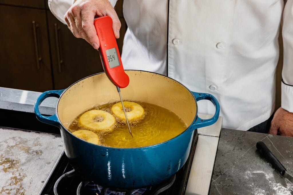 temping donut fry-oil